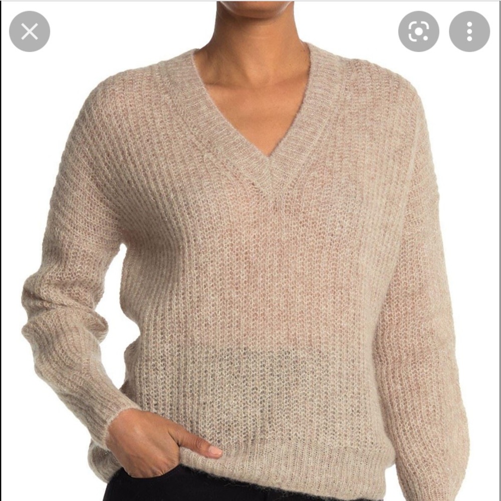 NWT 360Sweater